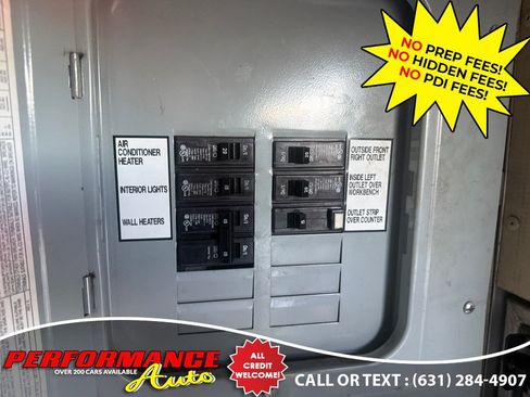 Used 2009 GMC Savana 3500 RWD image 20
