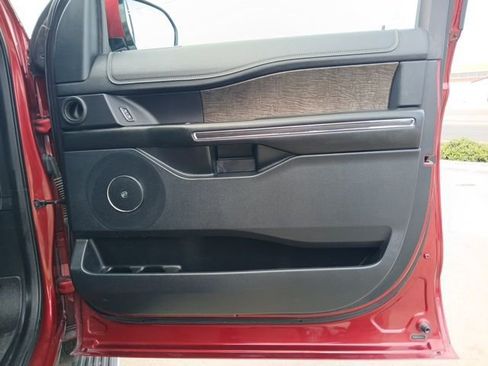 Used 2018 Ford Expedition Max Limited w/ Equipment Group 301A image 16