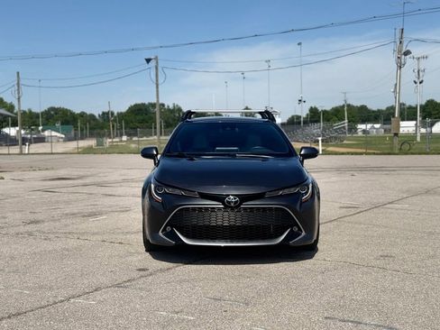 Used 2022 Toyota Corolla XSE FWD image 9