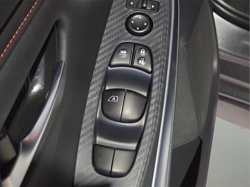 Used 2025 Nissan Sentra SR image 17