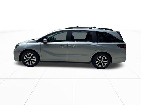Certified 2026 Honda Odyssey EX-L image 5