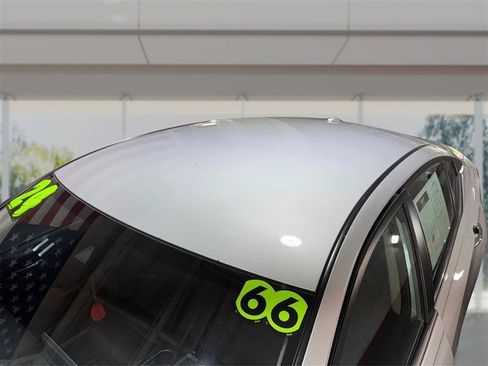 Used 2024 Nissan Altima 2.5 SV FWD image 12