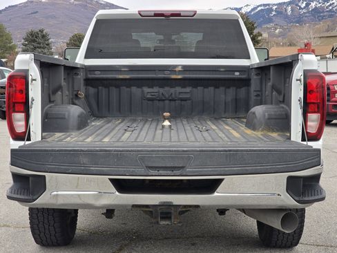 Used 2023 GMC Sierra 2500 Pro w/ Gooseneck/5TH Wheel Package image 18