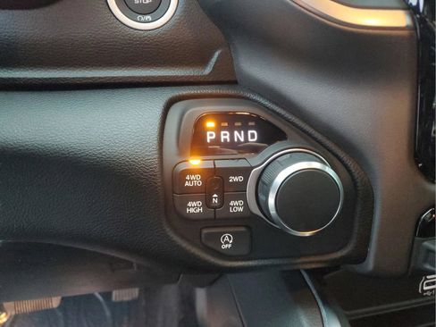 New 2026 RAM 1500 Big Horn AWD/4WD image 20