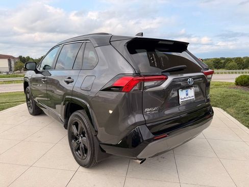 Used 2021 Toyota RAV4 XSE w/ Protection Package (TMS) AWD/4WD image 7