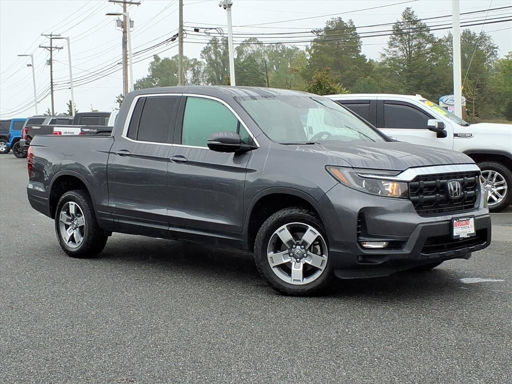 Used 2025 Honda Ridgeline RTL image 2
