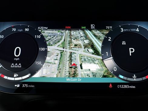 Used 2023 Land Rover Range Rover Sport SE image 40