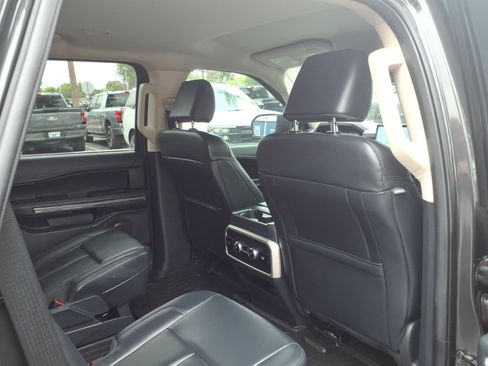Certified 2024 Ford Expedition XLT AWD/4WD image 13