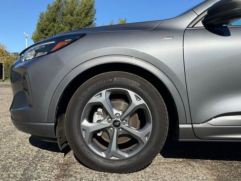 Used 2024 Ford Escape ST-Line w/ Tech Pack #1 image 10