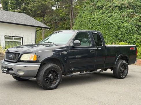 Used 2002 Ford F150 Lariat AWD/4WD image 1
