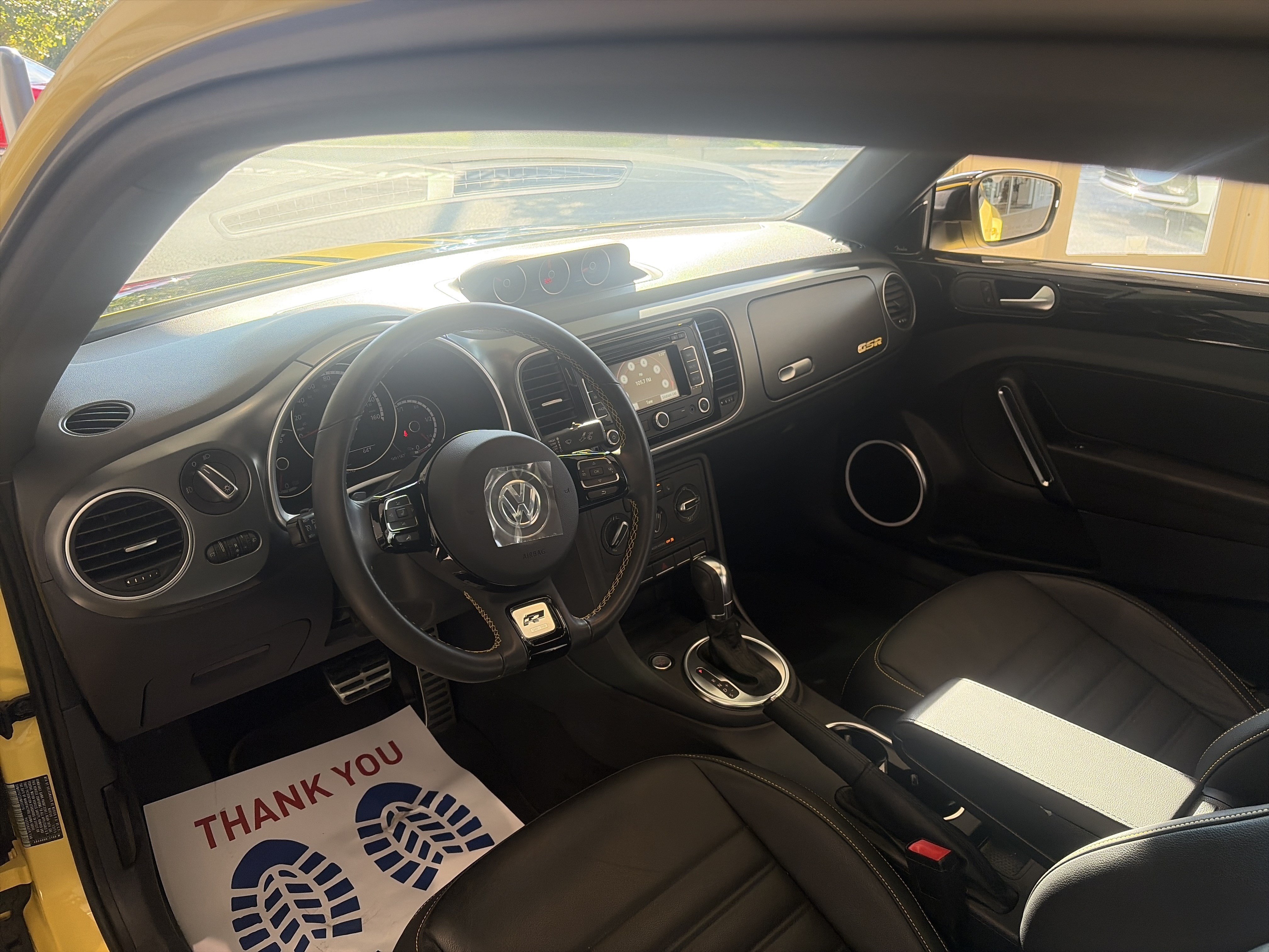 Used 2014 Volkswagen Beetle GSR FWD image 9