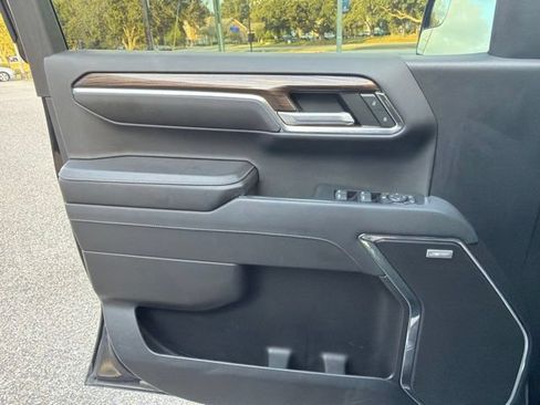 Used 2023 Chevrolet Silverado 1500 RST AWD/4WD image 10
