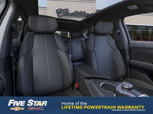 New 2026 Cadillac Optiq Luxury 1 w/ LPO, Floor Liner Package AWD/4WD image 16