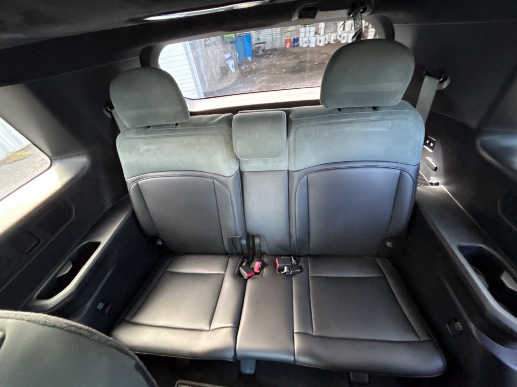 Certified 2027 Kia Telluride AWD image 18