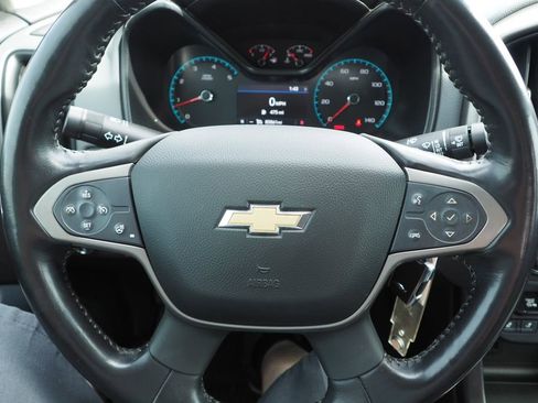 Used 2019 Chevrolet Colorado Z71 image 30