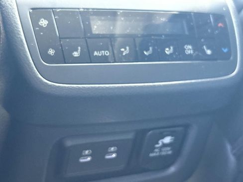 New 2026 Nissan Pathfinder Platinum AWD/4WD image 22