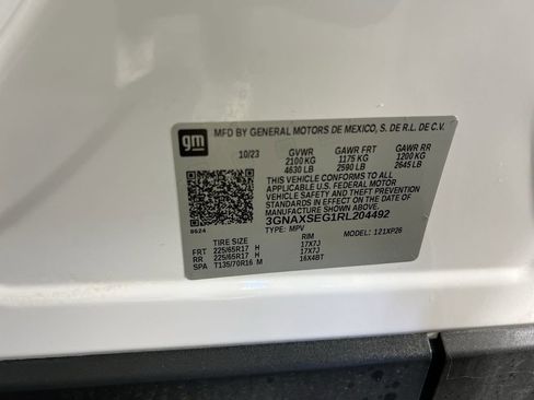 Used 2024 Chevrolet Equinox LS w/ LS Convenience Package image 33