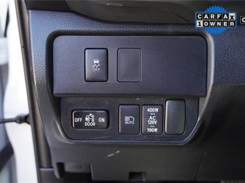 Used 2023 Toyota Tacoma SR image 22