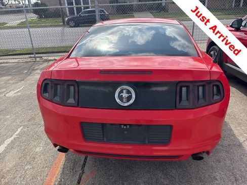 Used 2013 Ford Mustang Coupe image 7
