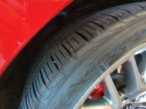 Used 2025 Ford Mustang GT Premium image 10