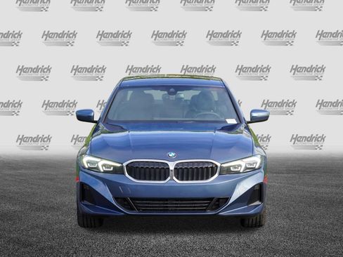 Certified 2025 BMW 330i Sedan image 3