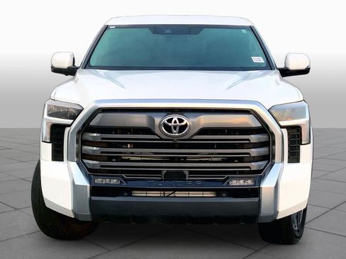 Used 2023 Toyota Tundra Limited AWD/4WD image 4