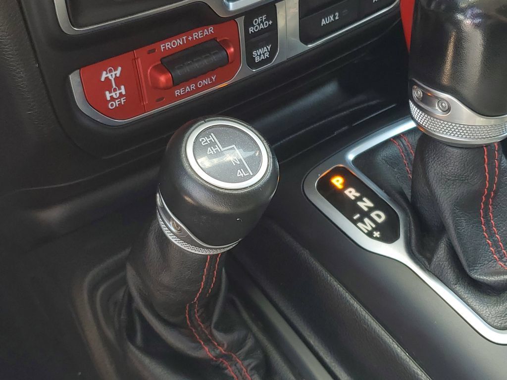 Used 2021 Jeep Wrangler Unlimited Rubicon w/ Uconnect 4C Nav & Sound Group AWD/4WD image 20