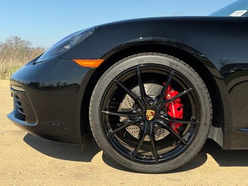 Used 2024 Porsche 718 Cayman S image 14