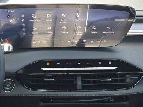 New 2026 Buick Enclave Sport Touring w/ Power Package FWD image 9