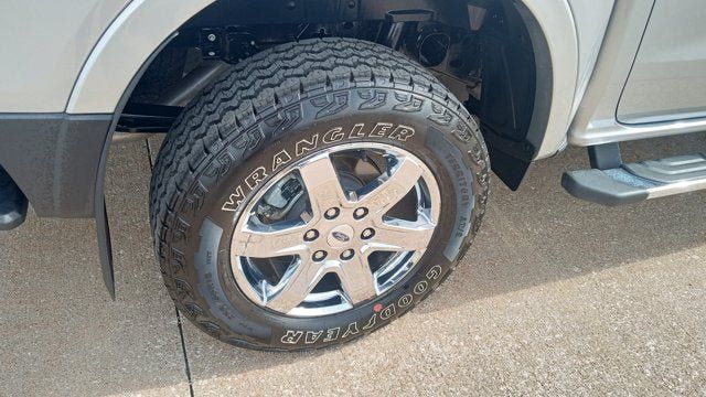 Used 2024 Ford Ranger Lariat w/ FX4 Off-Road Package AWD/4WD image 10