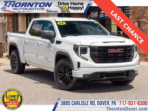 Used 2023 GMC Sierra 1500 Elevation AWD/4WD image 1