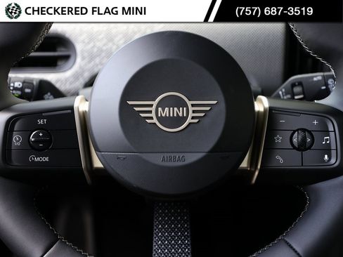 Used 2025 MINI Cooper S image 30