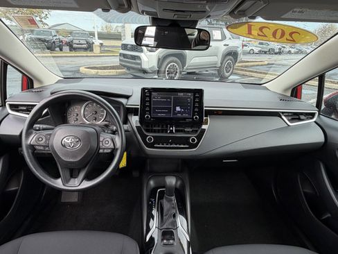 Certified 2021 Toyota Corolla LE image 16