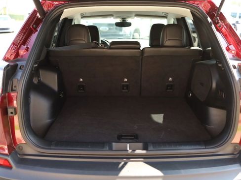 Used 2020 Jeep Cherokee Limited image 37