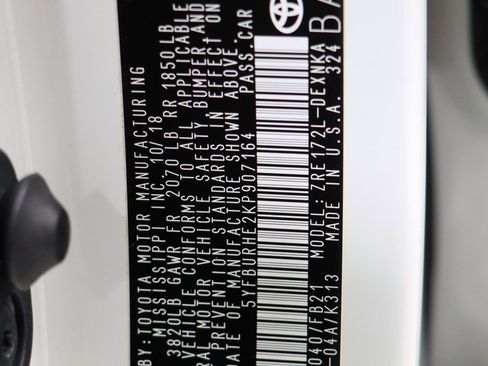 Used 2019 Toyota Corolla LE image 30