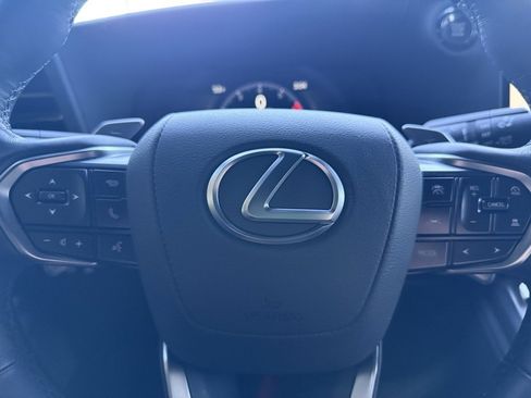 Used 2024 Lexus GX 550 image 31
