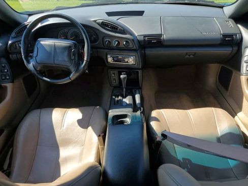 Used 1995 Chevrolet Camaro Z28 RWD image 13