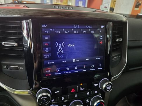 Used 2020 RAM 2500 Laramie AWD/4WD image 27