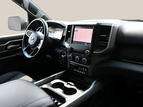 Used 2022 RAM 1500 Big Horn w/ Night Edition AWD/4WD image 19