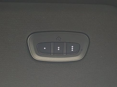 Used 2020 RAM 1500 Sport w/ Level 2 Equipment Goup w/2_L image 42