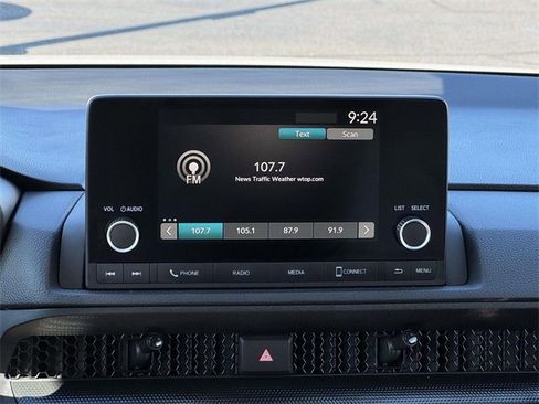 Used 2025 Honda CR-V LX image 14