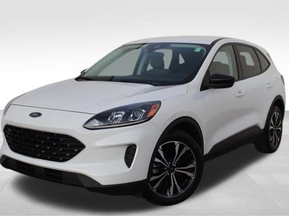 Used 2021 Ford Escape SE w/ SE Sport Appearance Package
