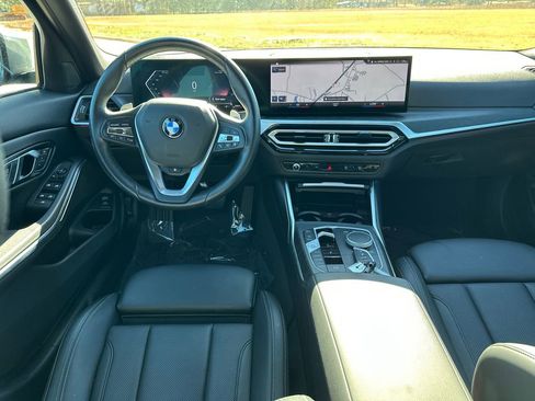 Used 2023 BMW 330i xDrive Sedan w/ Driving Assistance Package image 22