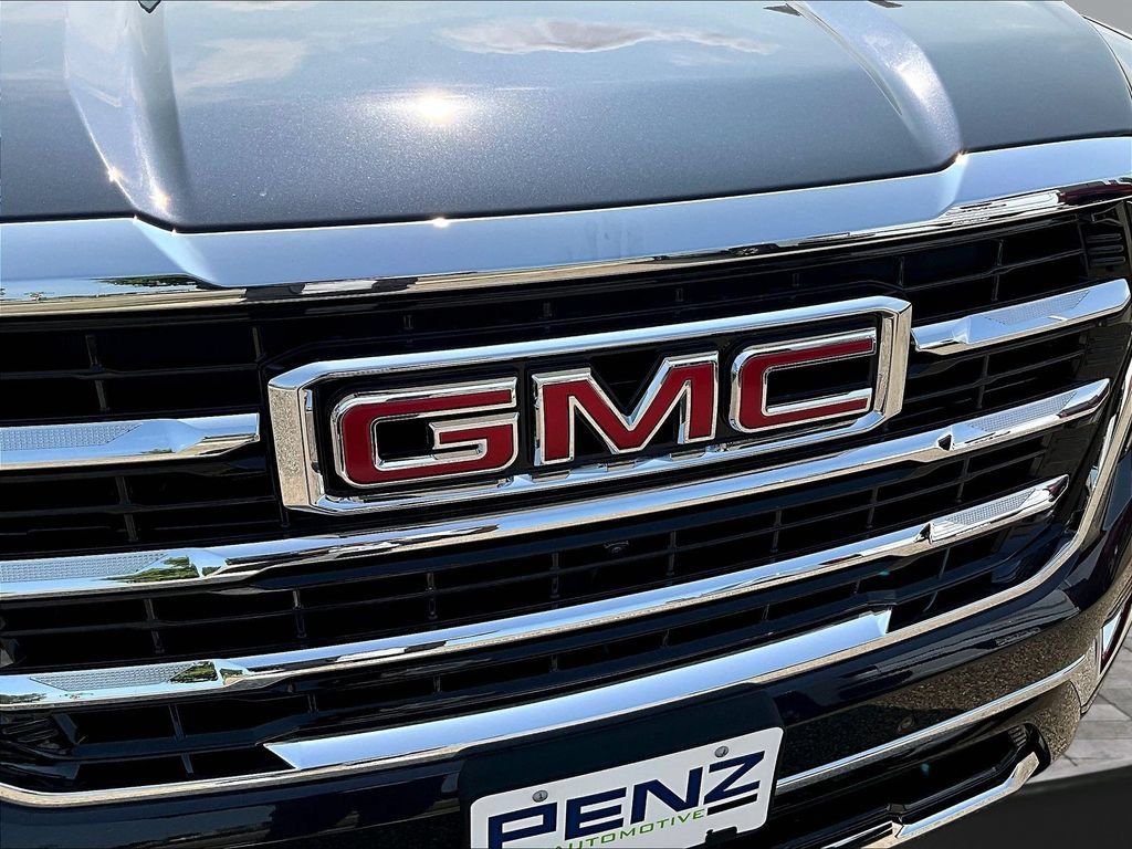 New 2026 GMC Yukon XL Elevation w/ Elevation Premium Package AWD/4WD image 37