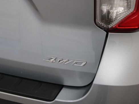 Used 2023 Ford Explorer XLT w/ Equipment Group 202A image 11