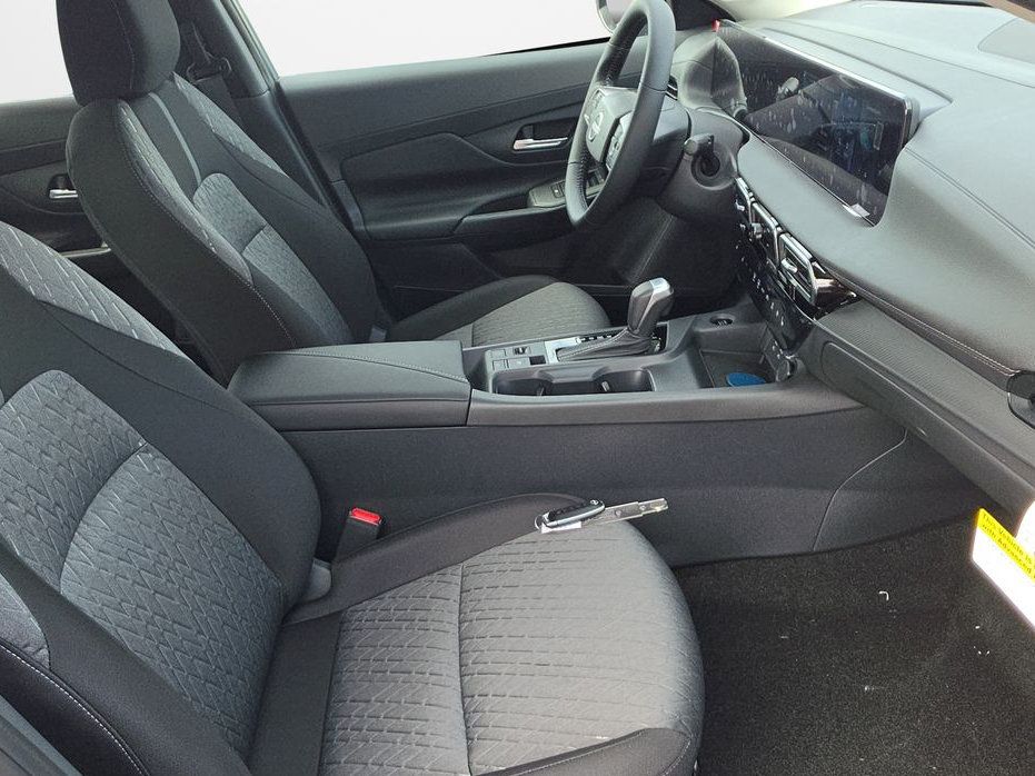 New 2027 Nissan Sentra SV w/ SV Convenience Package FWD image 25