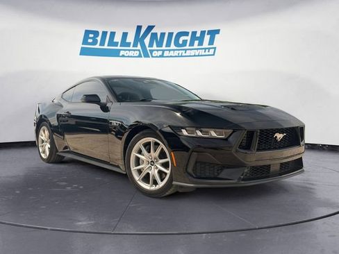Used 2024 Ford Mustang GT Premium RWD image 7