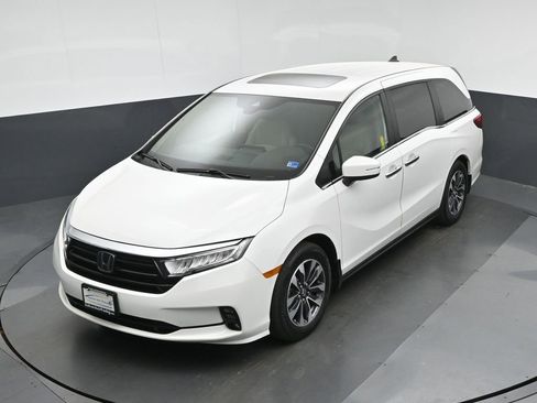 Used 2024 Honda Odyssey EX-L image 74
