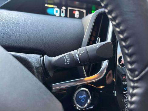 Used 2018 Toyota Prius Prime Premium w/ Carpet Mat Package image 27