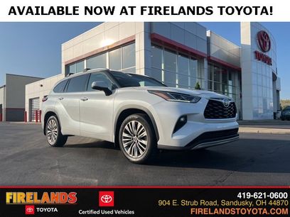 Certified 2022 Toyota Highlander Platinum